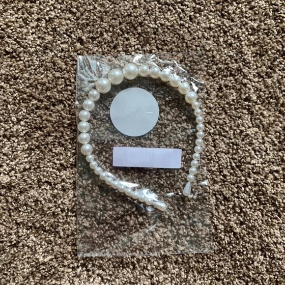 ariana pearl headband